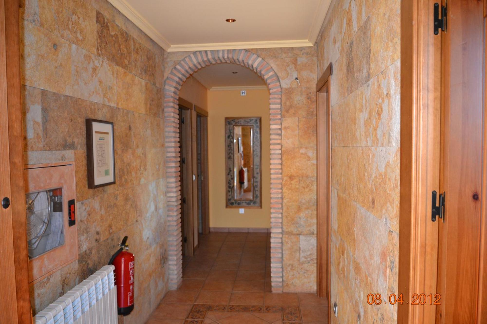 Apartamentos Rurales Natura Torrejon el Rubio Exterior photo