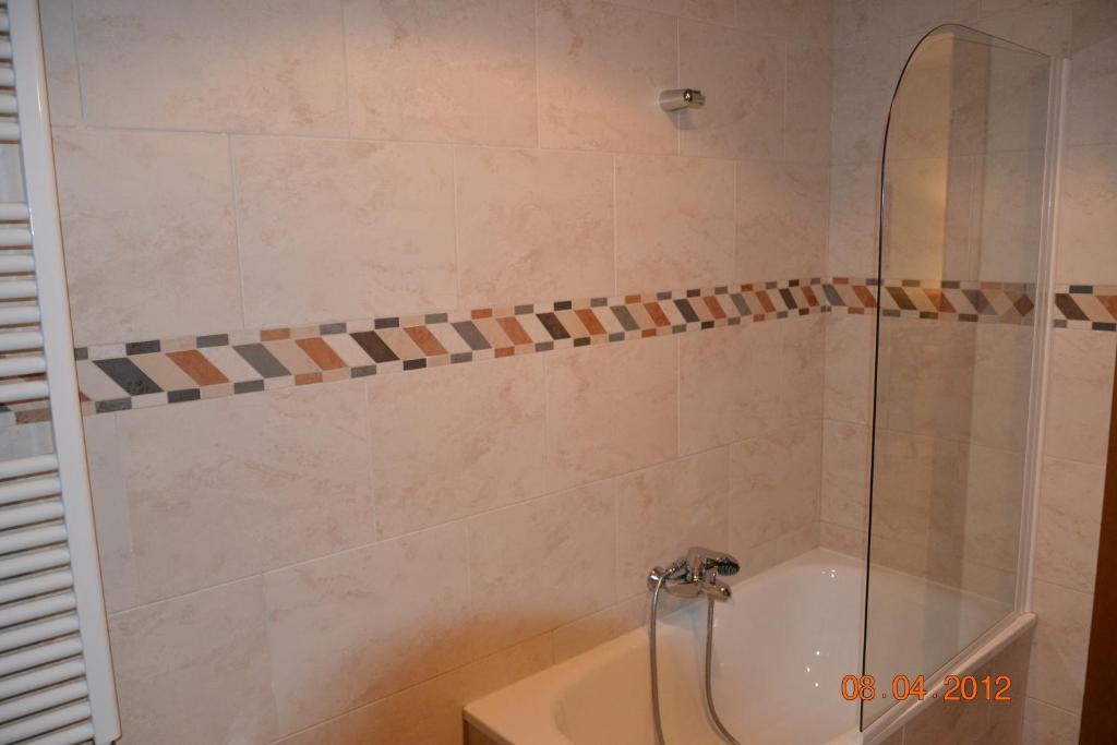 Apartamentos Rurales Natura Torrejon el Rubio Exterior photo