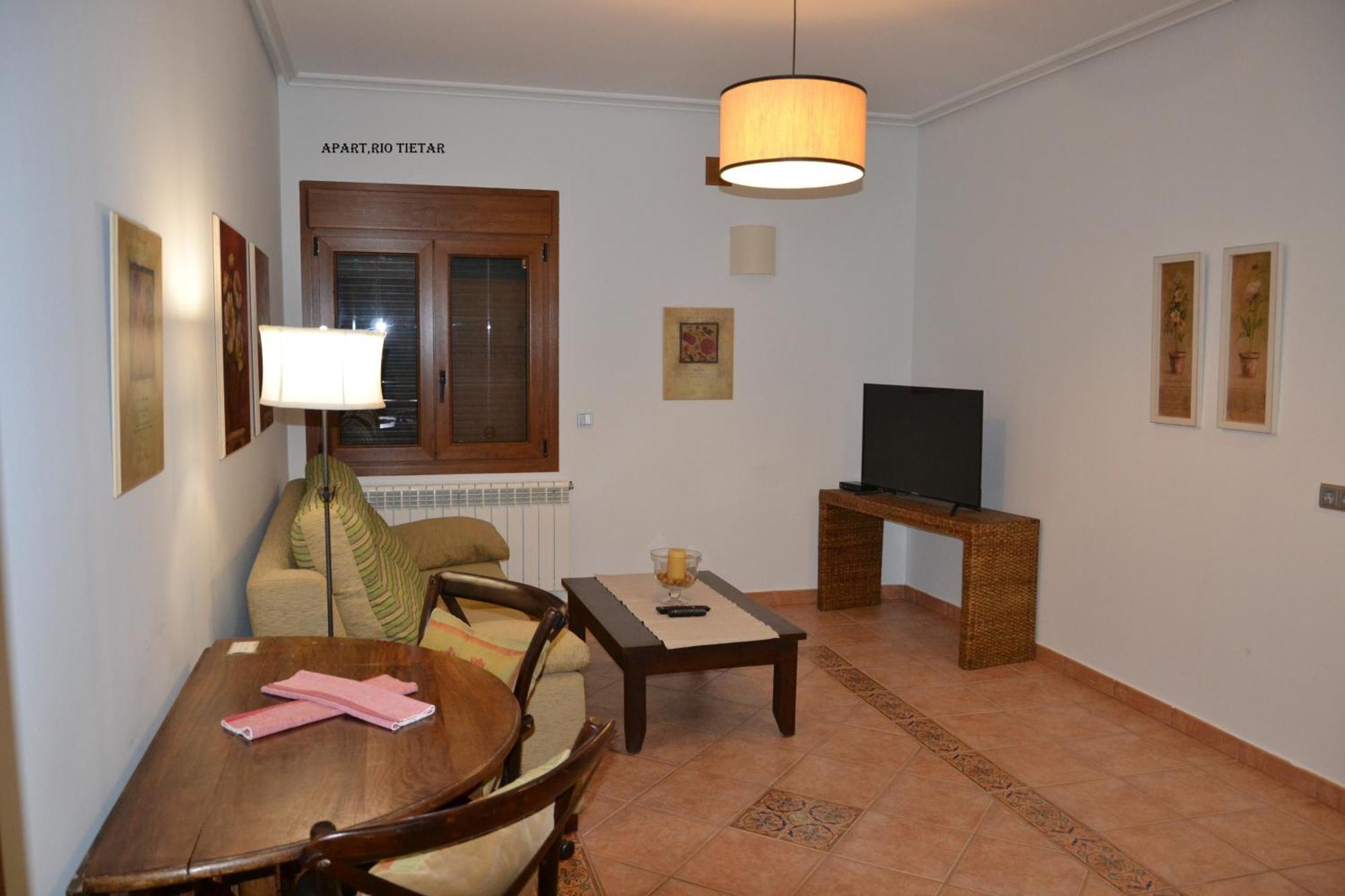 Apartamentos Rurales Natura Torrejon el Rubio Exterior photo