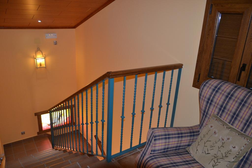 Apartamentos Rurales Natura Torrejon el Rubio Exterior photo